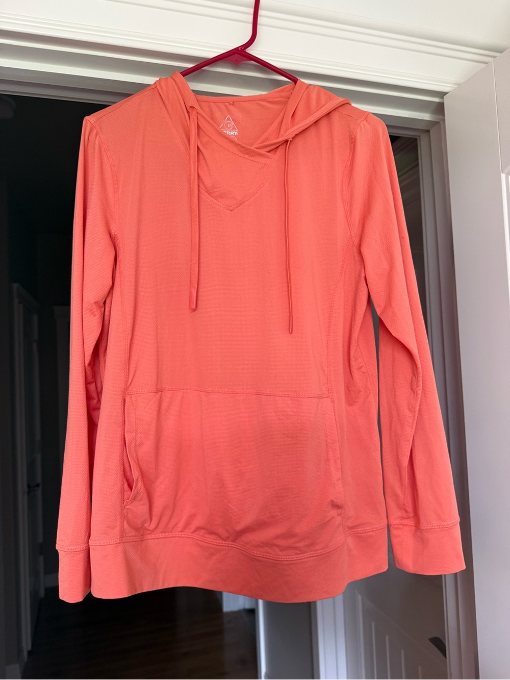 Sunshirt Lightweight Coral Hooded Pullover with Kangaroo Pocket